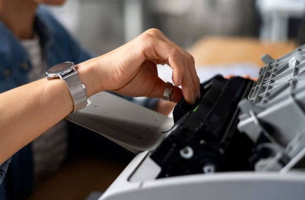 Tại sao nên chọn dịch vụ sửa máy in Cầu Giấy của chúng tôi?