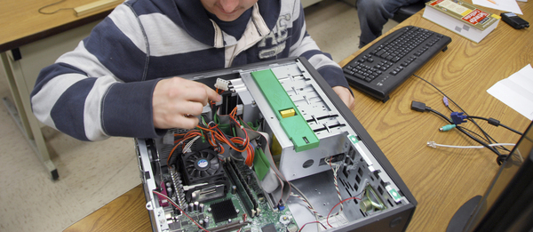 Dịch vụ sửa máy tính tại nhà quận Cầu Giấy 24/7